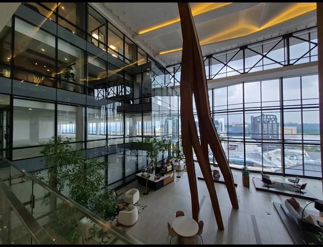 1,789M² OFFICE TO LET IN ROSEBANK